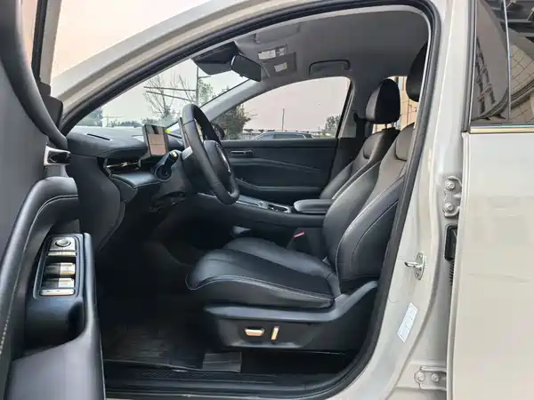 Baojun Yunhai 2024