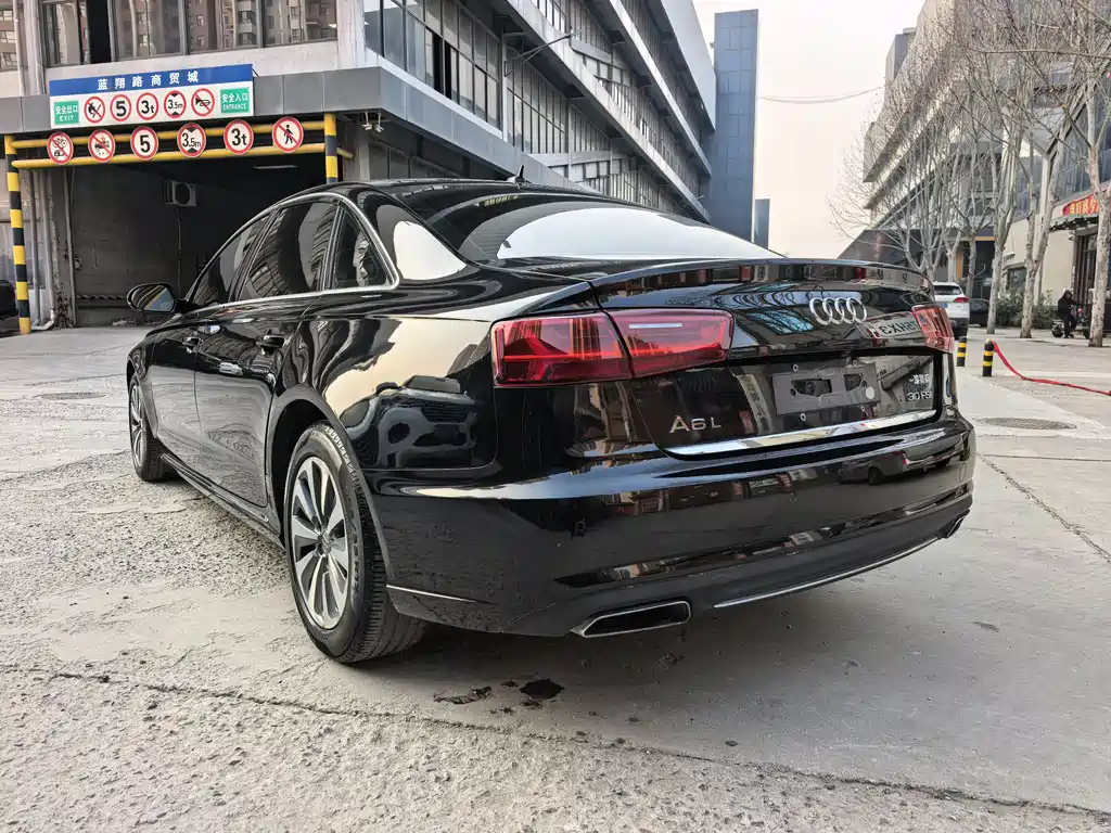 Audi A6L 2017 — фото 4