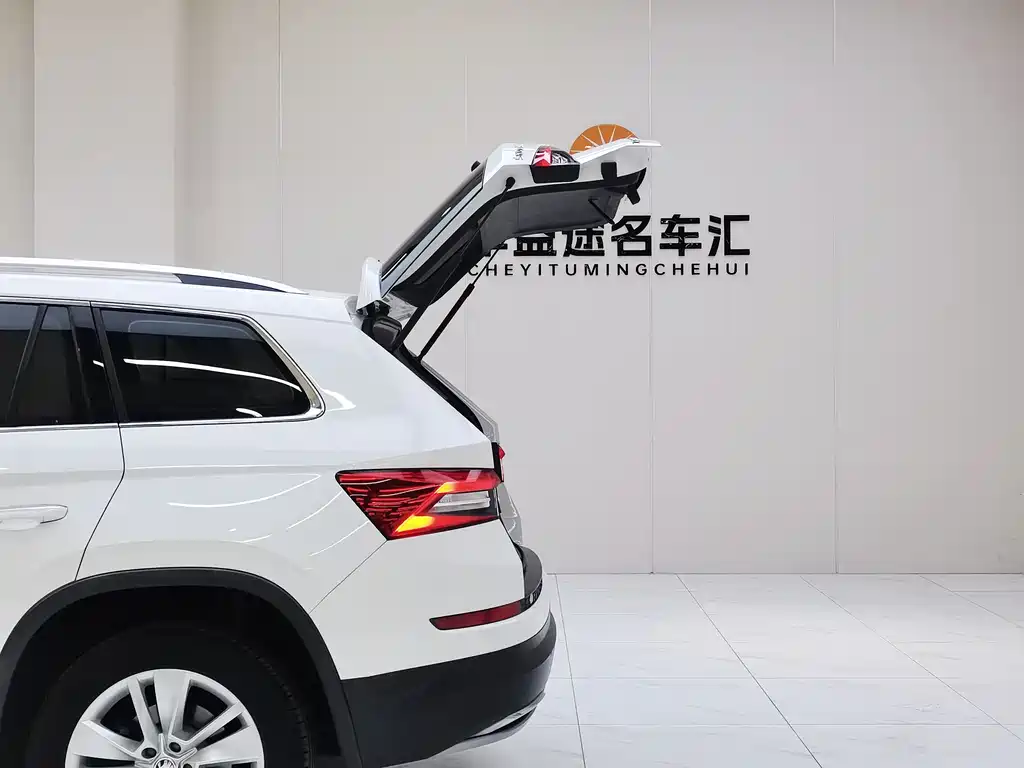 Skoda Kodiaq 2018 — фото 11
