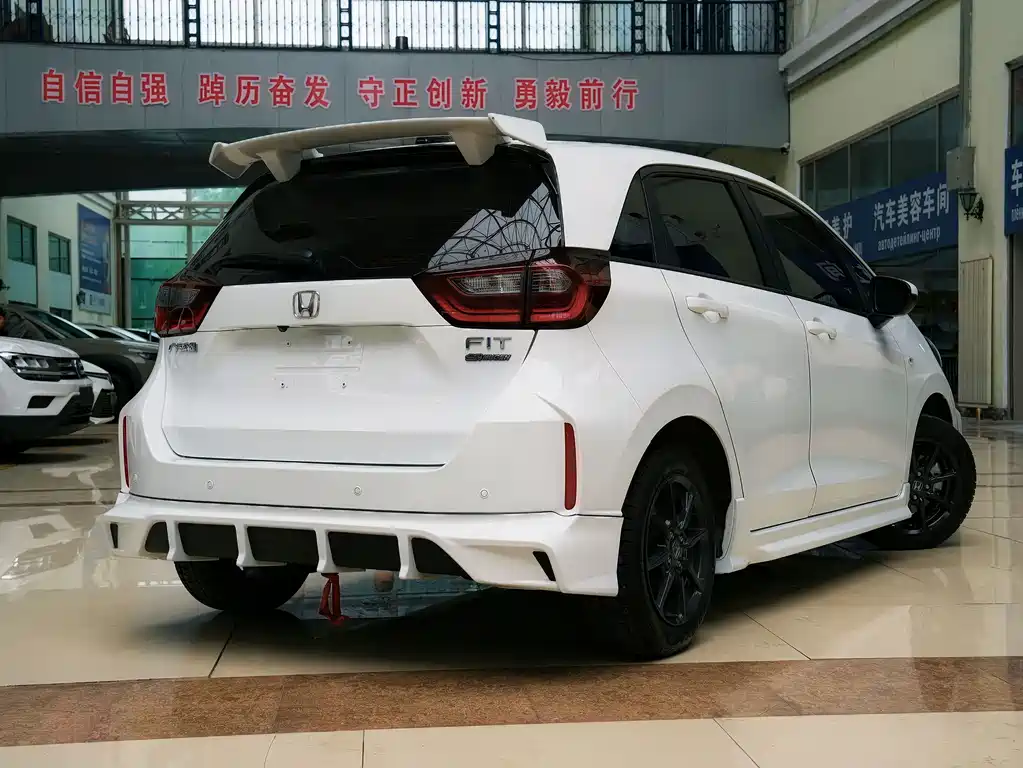 Honda Fit 2023 — фото 6