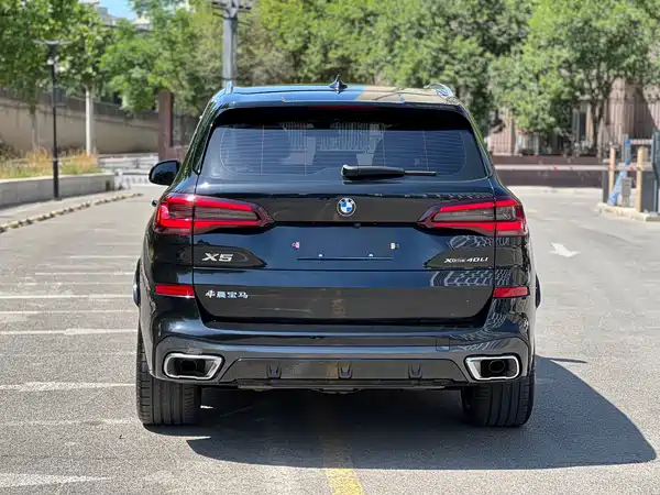 BMW X5 2022