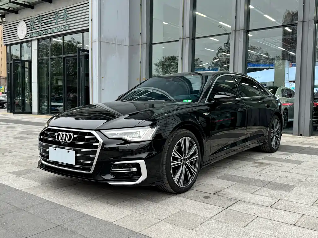 Audi A6L 2024 — фото 1