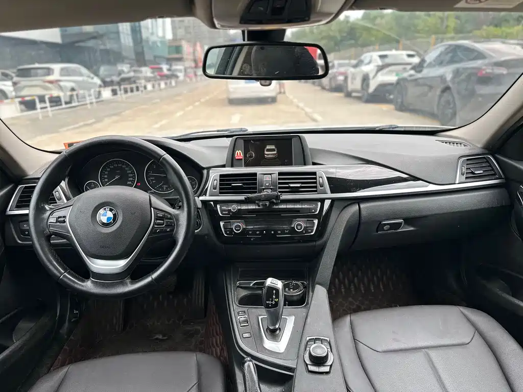 BMW 3 Series 2017