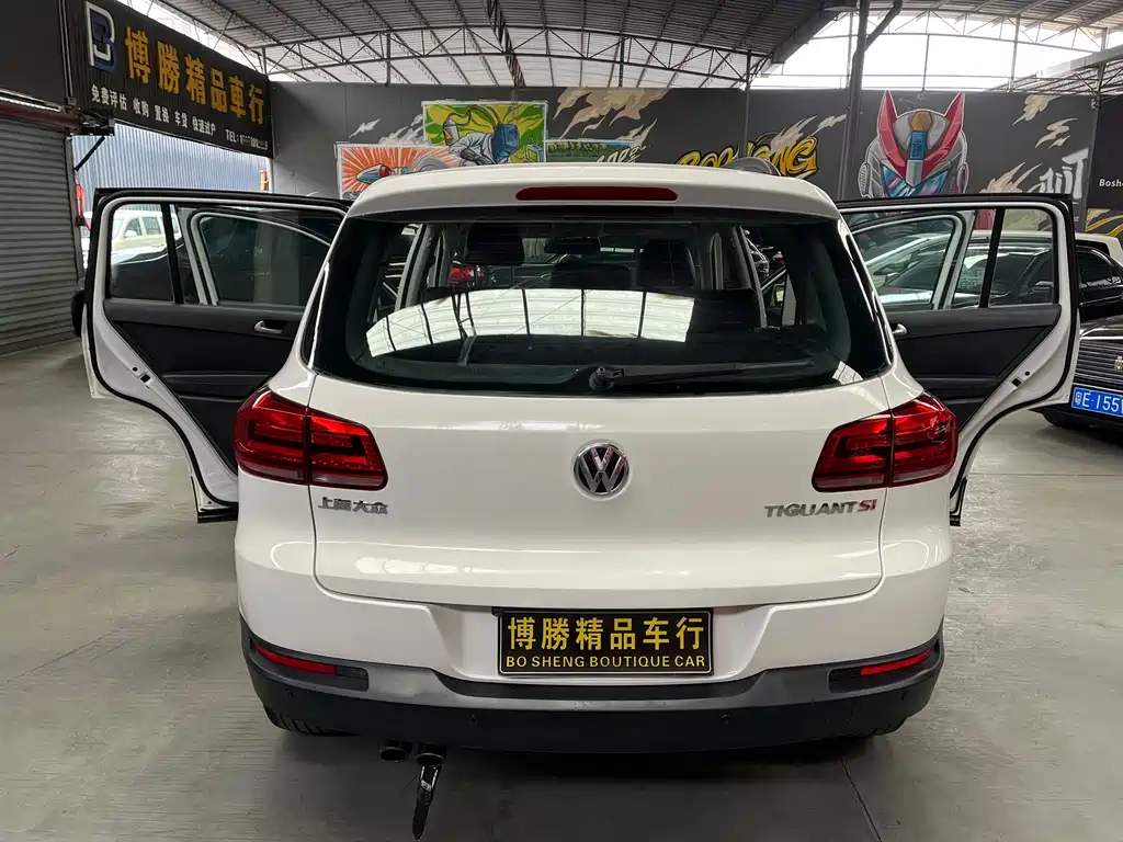 Volkswagen Tiguan 2015 — фото 6