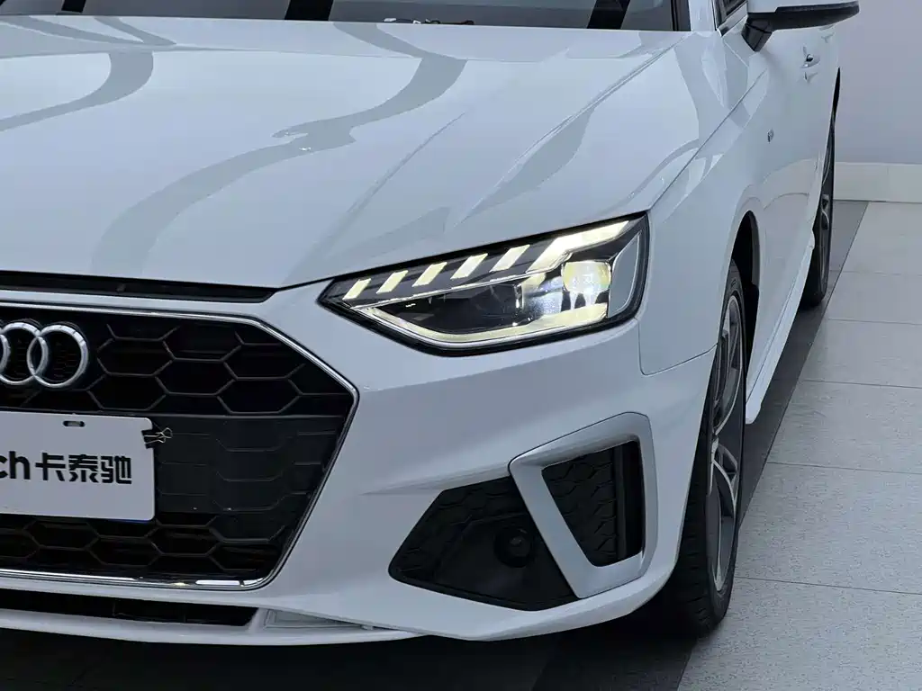 Audi A4L 2024