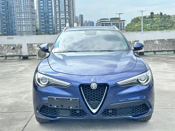Alfa Romeo Stelvio 2018