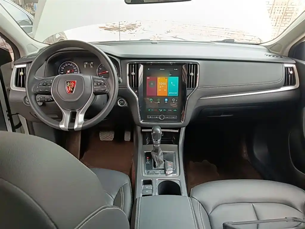 Roewe i6 Classic 2021 — фото 10