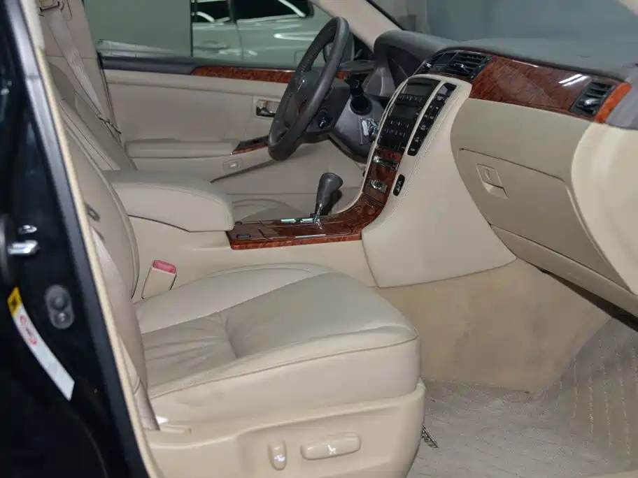 Toyota Crown 2006 — фото 17
