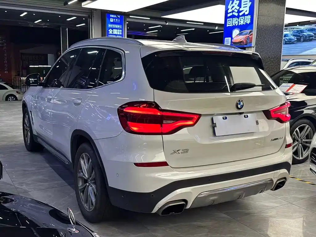BMW X3 2019 — фото 12