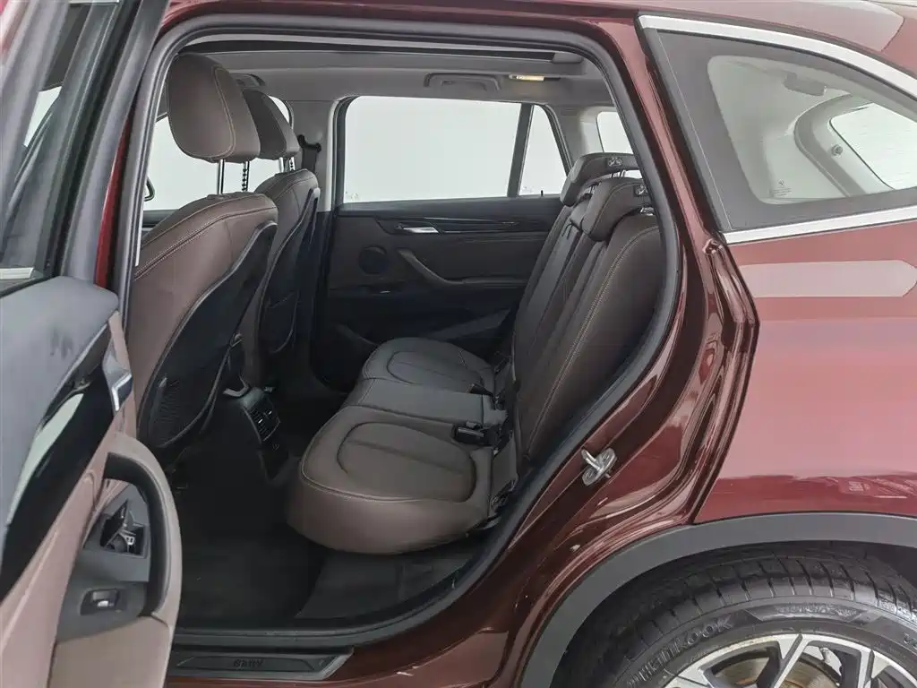 BMW X1 2020 — фото 15