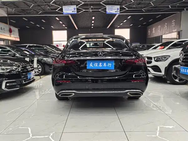 Mercedes-Benz E-Class 2023