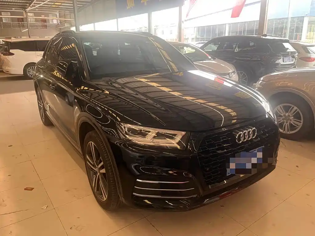 Audi Q5L 2019