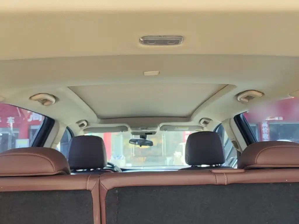 Buick Envision Plus 2017 — фото 13