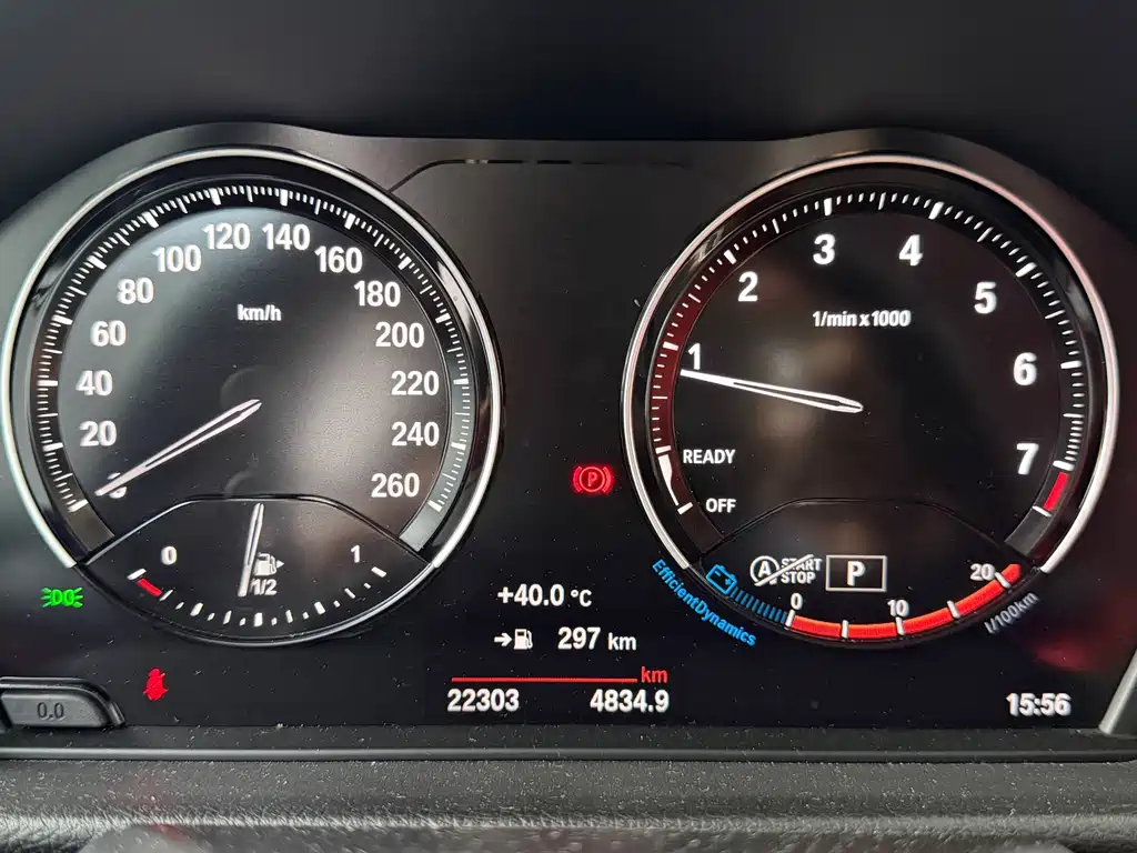 BMW 1 Series 2022 — фото 14