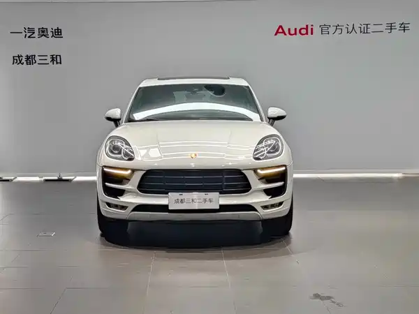 Porsche Macan 2014