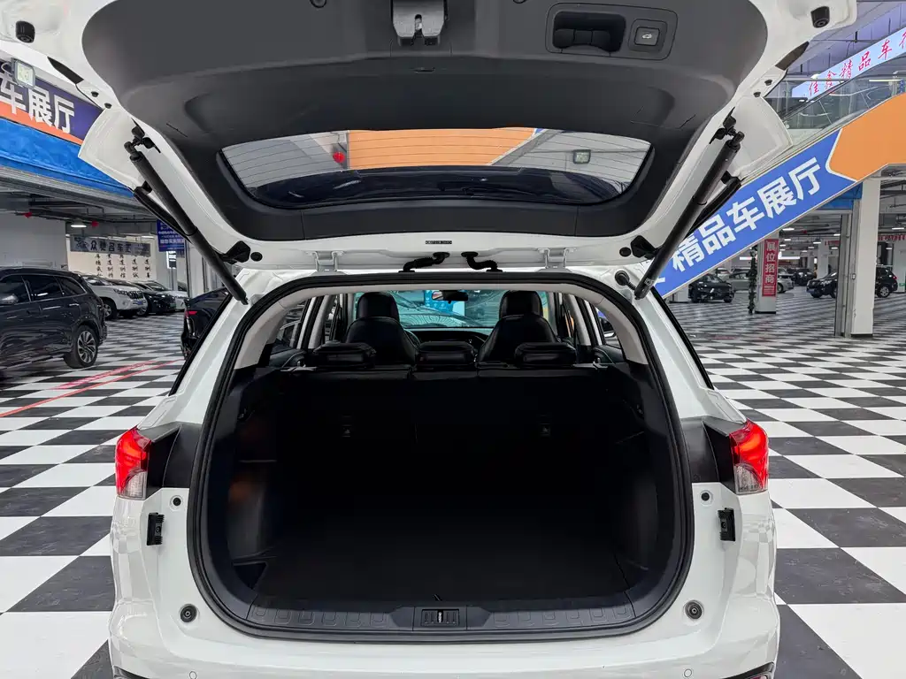 GAC Motor Trumpchi GS4 2022 — фото 15