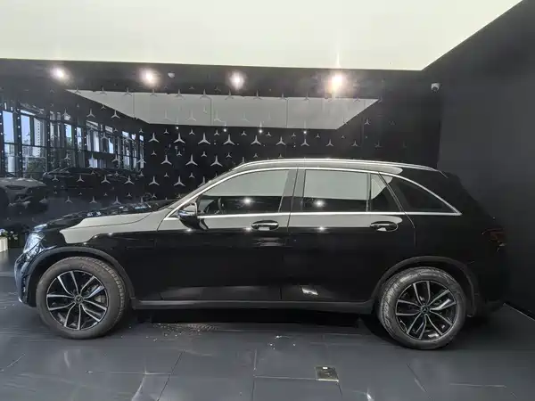 Mercedes-Benz GLC 2022