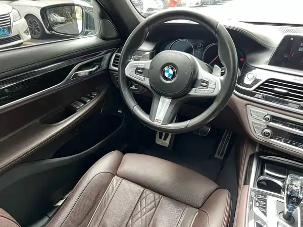 BMW 7 Series 2018