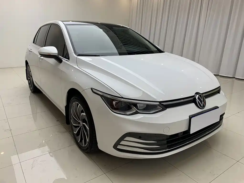 Volkswagen Golf 2022