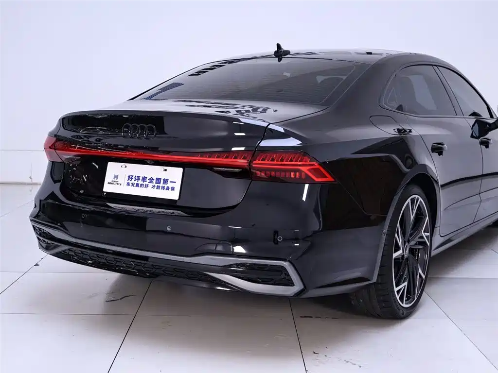 Audi A7L 2024 — фото 8