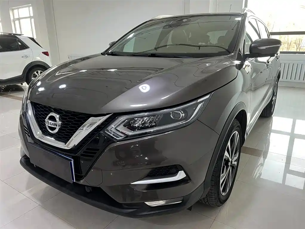Nissan Qashqai 2022 — фото 1