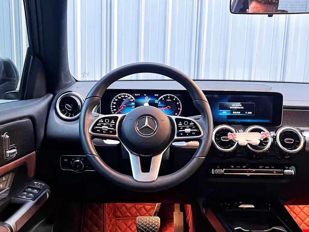 Mercedes-Benz GLB 2020 — фото 13