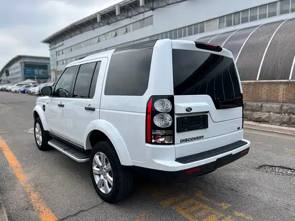 Land Rover Discovery 2016
