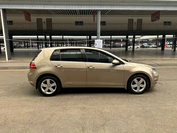 Volkswagen Golf 2015