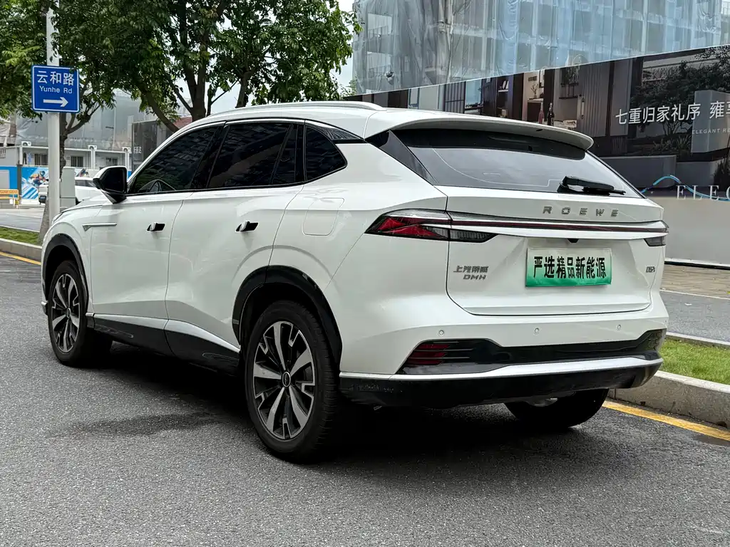 Roewe D5X DMH 2024 — фото 25
