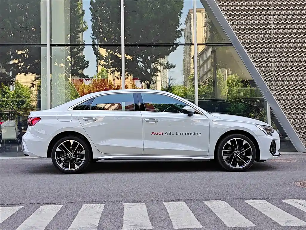 Audi A3 2025