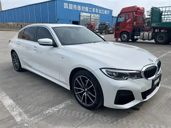 BMW 3 Series 2022