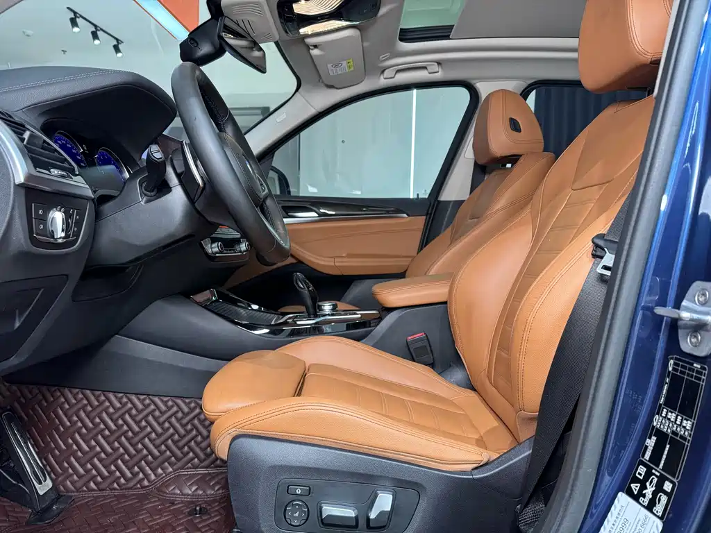 BMW X3 2019 — фото 16