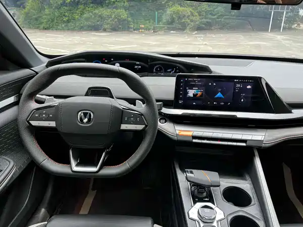 Changan UNI-V 2023