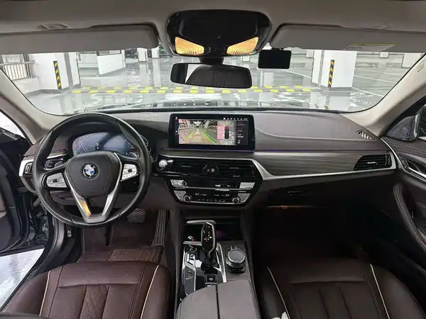 BMW 5 Series 2020