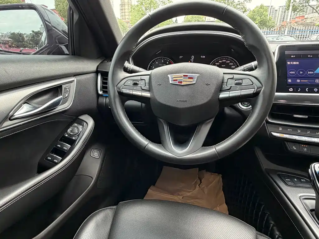 Cadillac CT5 2022 — фото 10