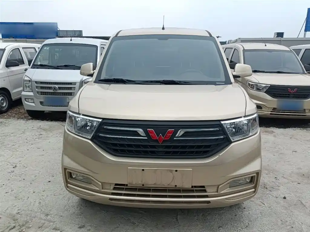 Wuling Hongguang V 2023 — фото 3