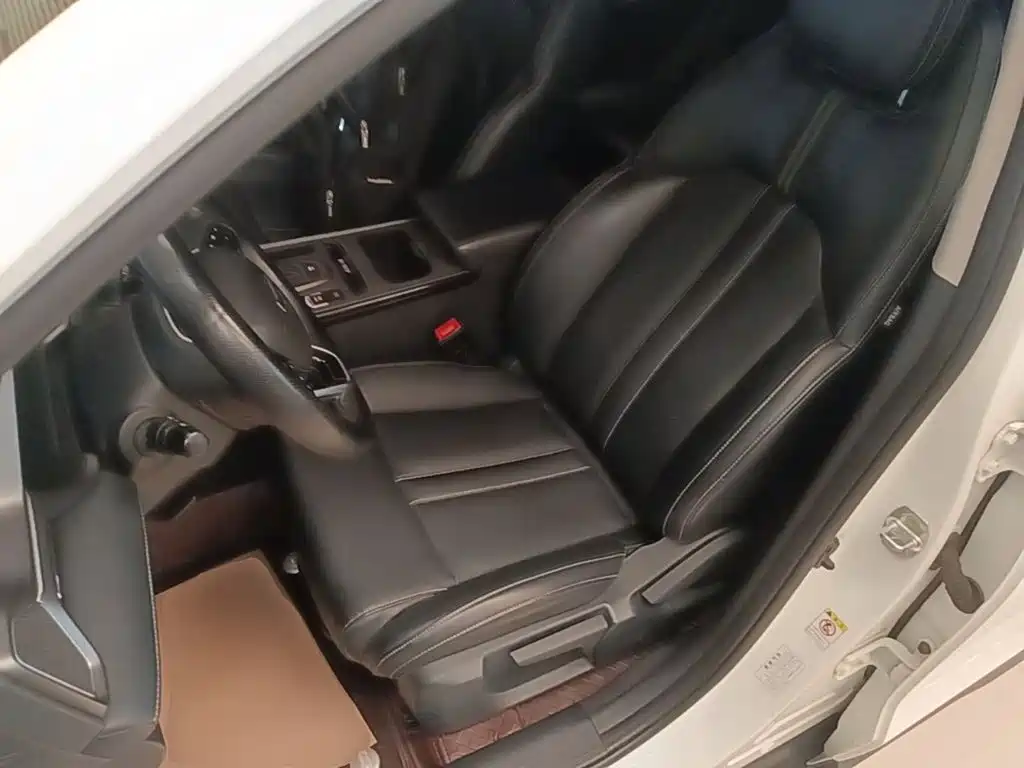 GAC Trumpchi GS4 2022 — фото 15