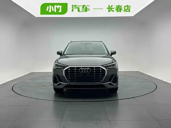 Audi Q3 2021