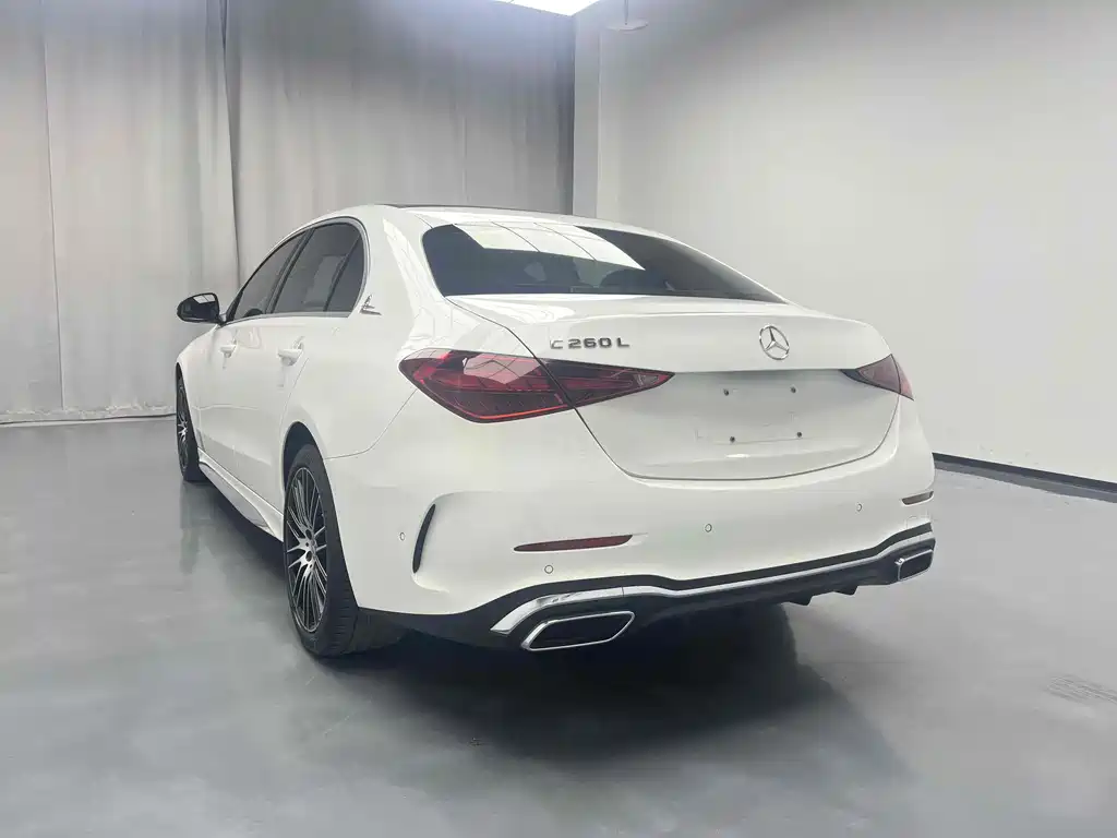 Mercedes-Benz C-Class 2022 — фото 11