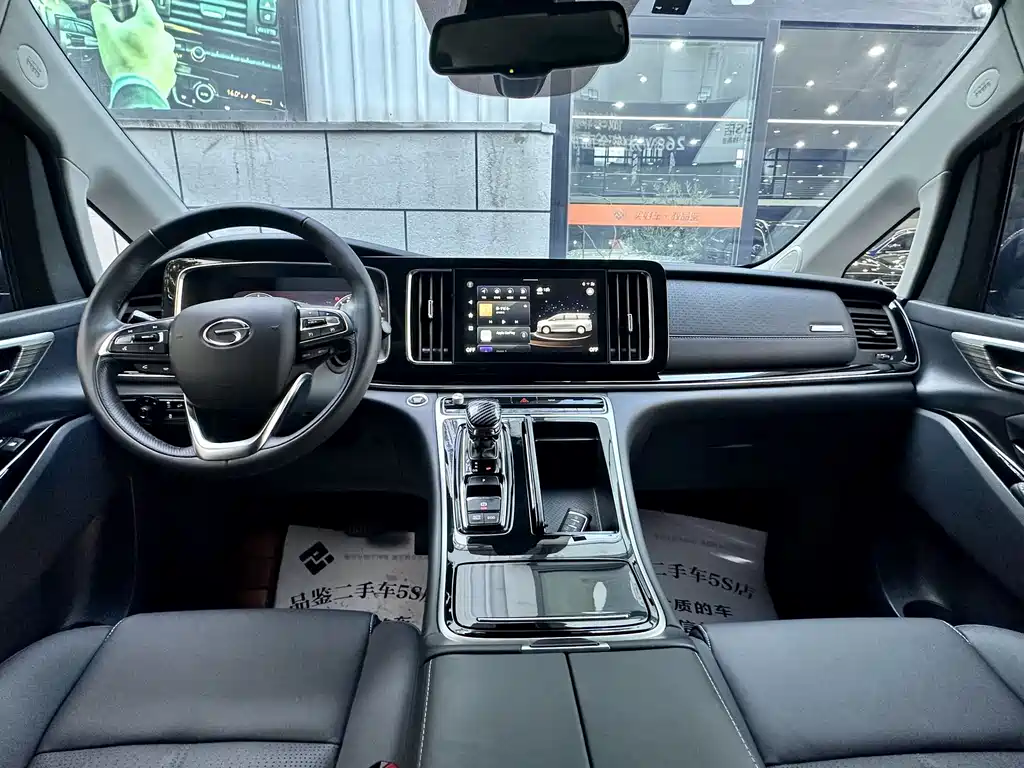 GAC Motor Trumpchi M8 2022 — фото 12