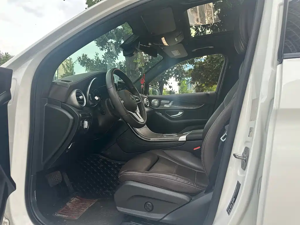 Mercedes-Benz GLC 2020