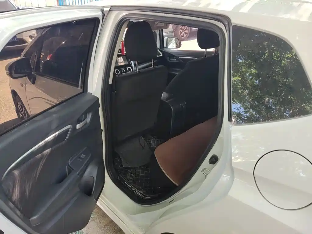 Honda Fit 2018 — фото 15