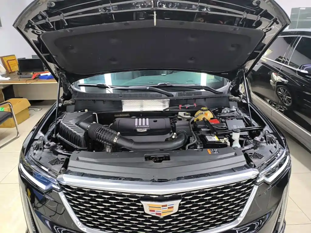 Cadillac XT6 2022 — фото 20