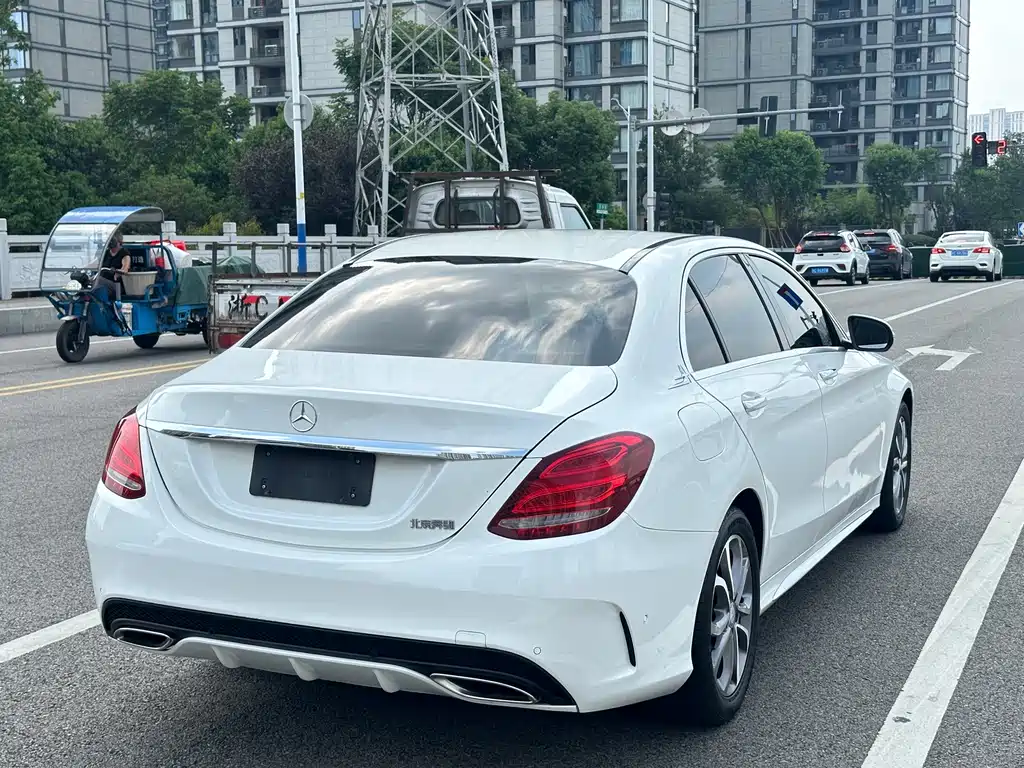 Mercedes-Benz C-Class 2017
