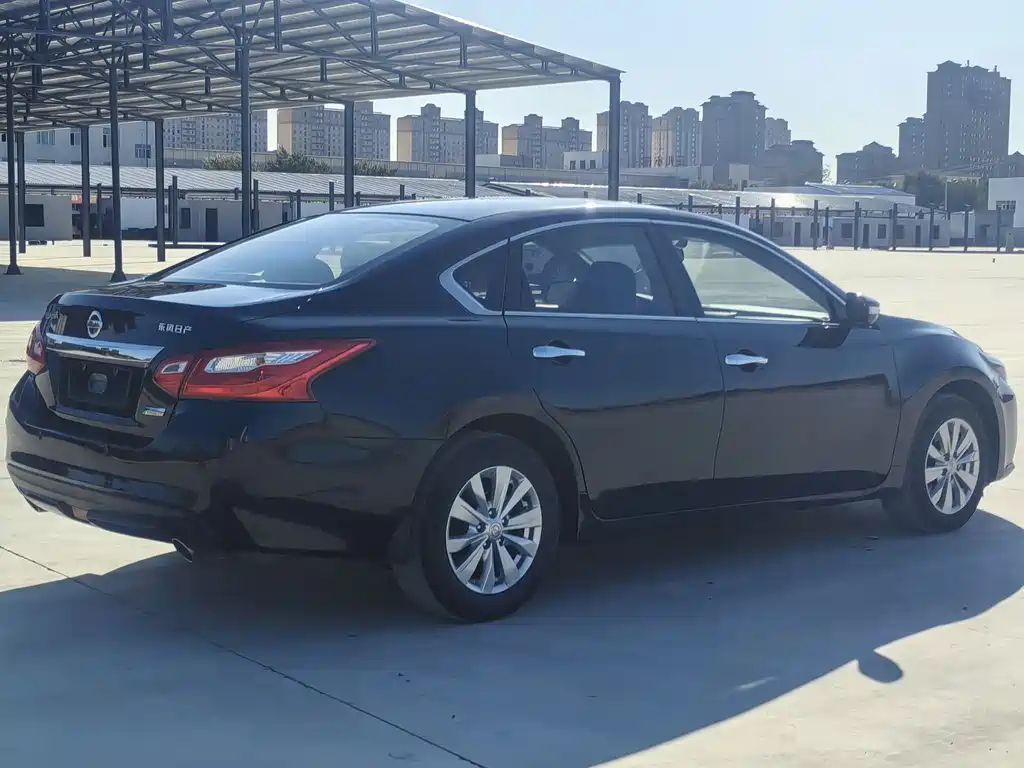 Nissan Teana 2017 — фото 9
