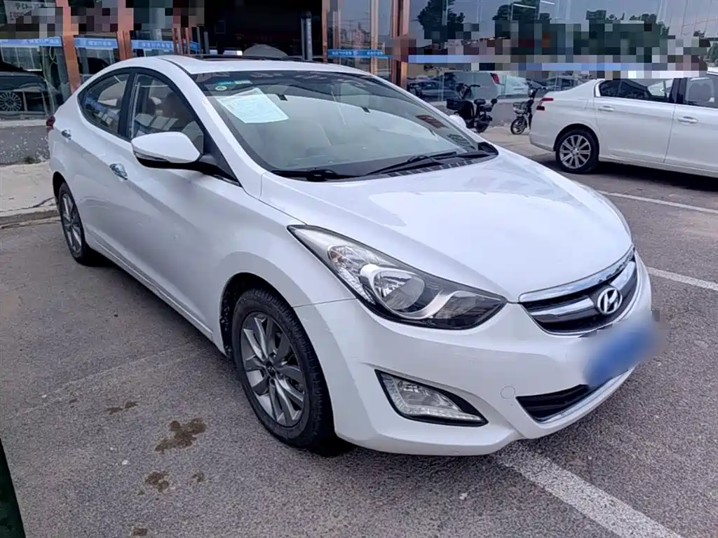 Hyundai Elantra Langdong 2015 — фото 4