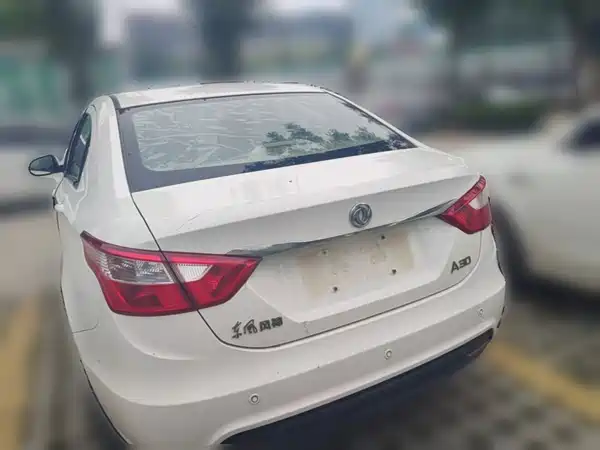 Dongfeng Fengshen A30 2016