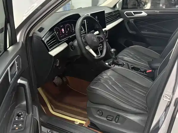Volkswagen Tiguan L 2022