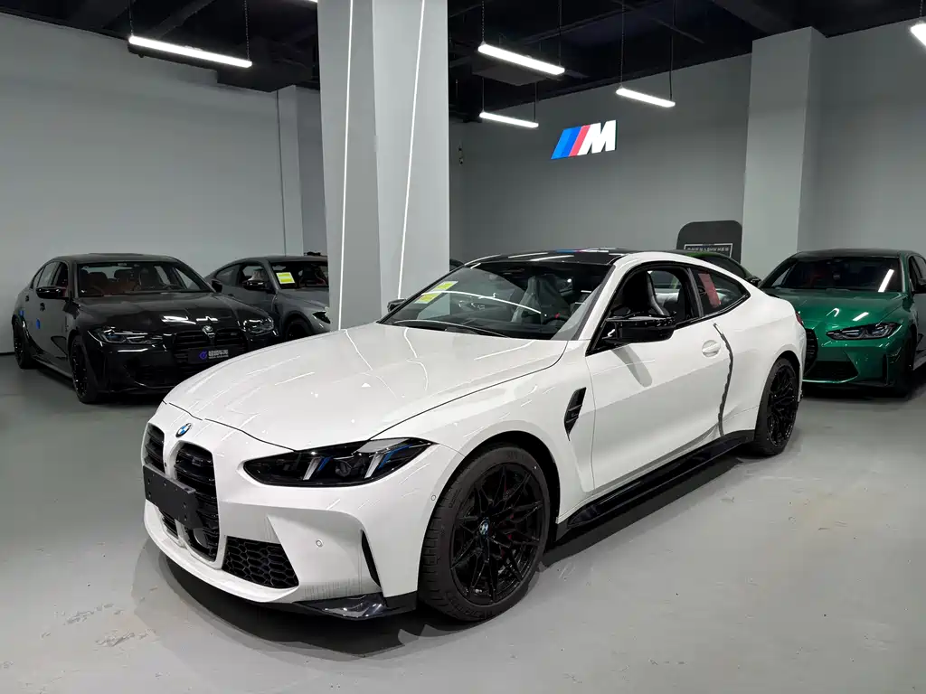 BMW M4 2026 — фото 1