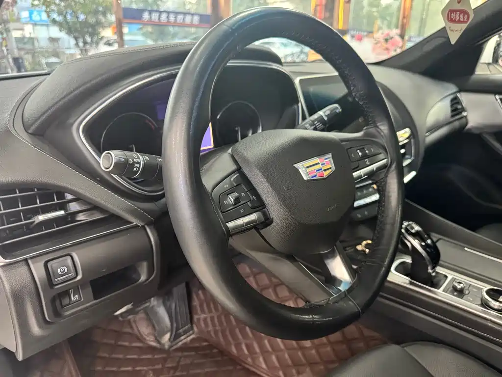 Cadillac CT5 2022 — фото 14